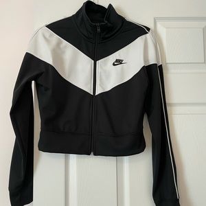 Women’s Nike Sweatshirt